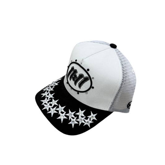 11:11 Trucket Hat [white/black]