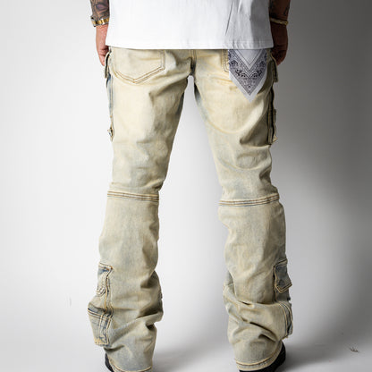 First Row Flares Jean [L.Stone Tint]