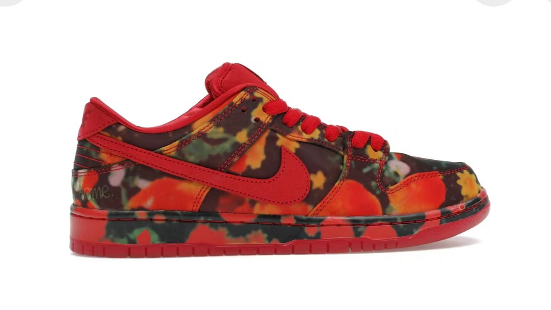 Nike SB Dunk The Wizard of Oz Poppy Field