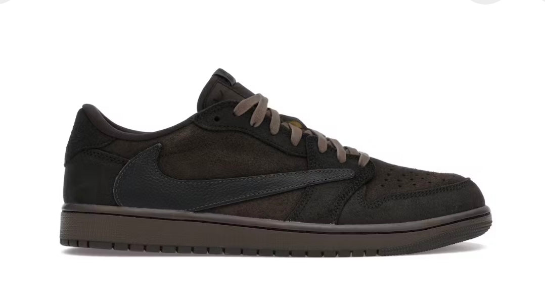 Jordan 1 Retro Low Travis Scott “Brown Velvet”