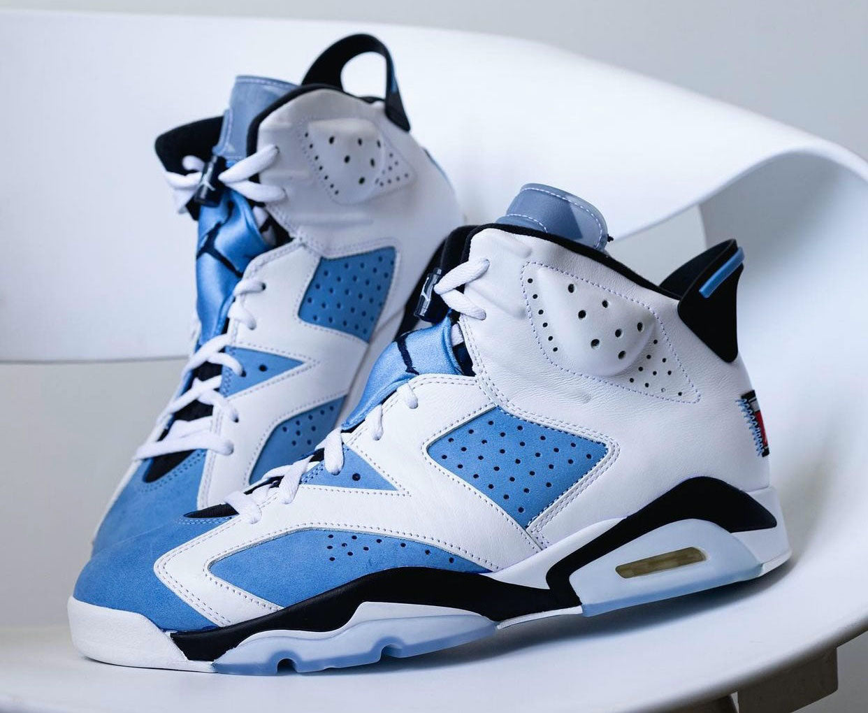 Jordan 6 Retro UNC White