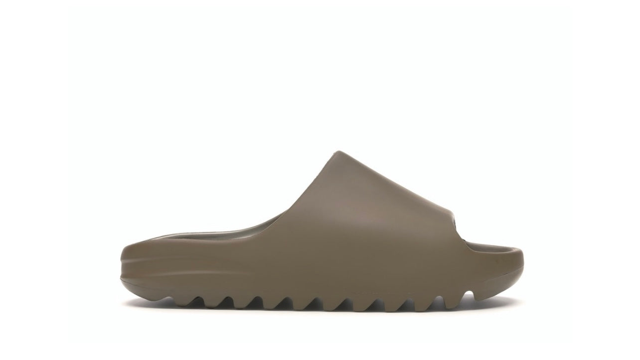 Yeezy Slides Earth Brown